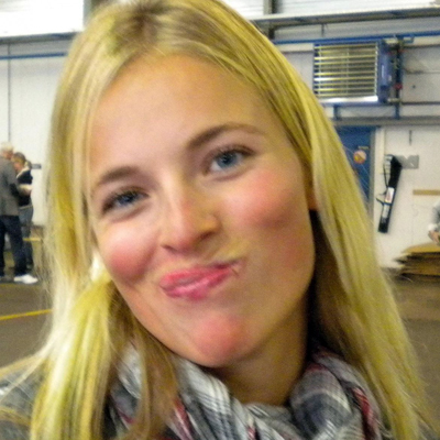 LARA GUT